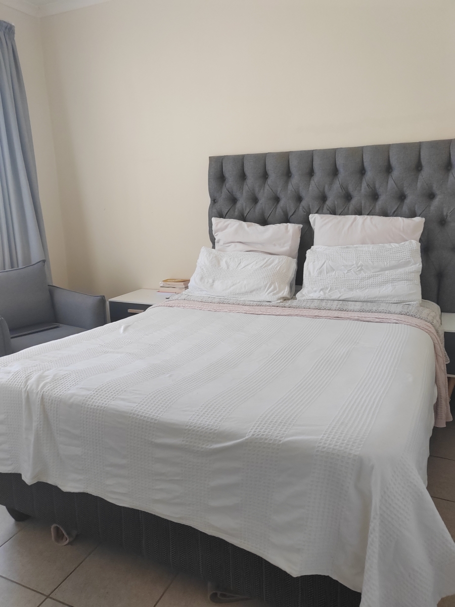 3 Bedroom Property for Sale in Graceland Eastern Cape